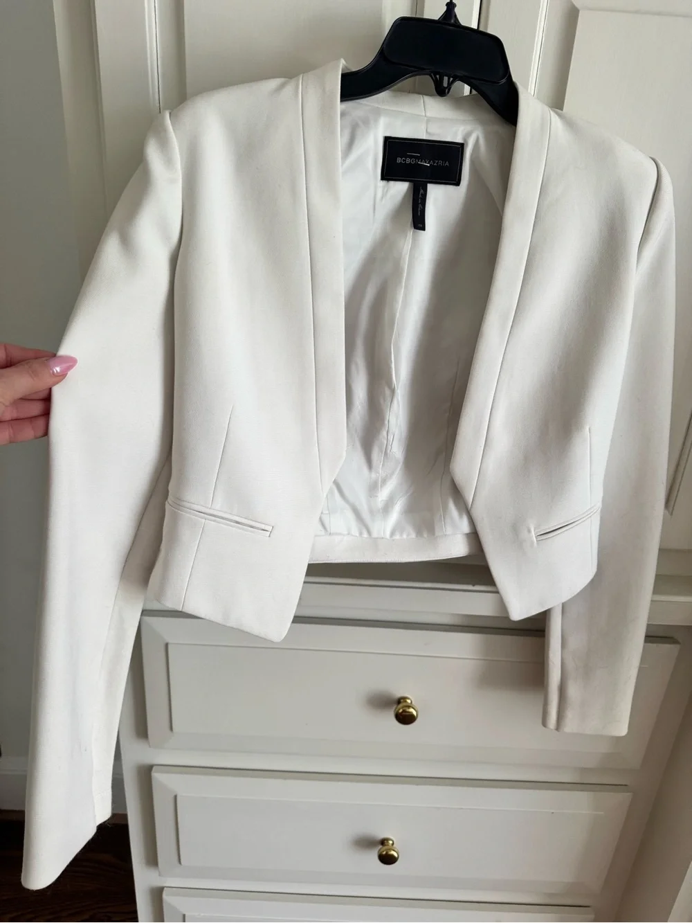 BCBGMaxAzria White Cropped Open-Front Blazer - Picture 2 of 7